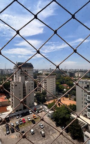 Apartamento para alugar com 77m², 2 quartos e 1 vagaVista