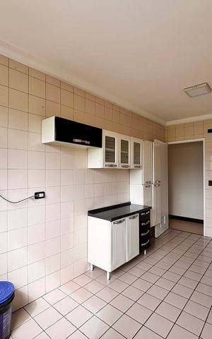 Apartamento para alugar com 80m², 3 quartos e 2 vagas Apartamento para alugar com 80m², 3 quartos e 2 vagasCozinha