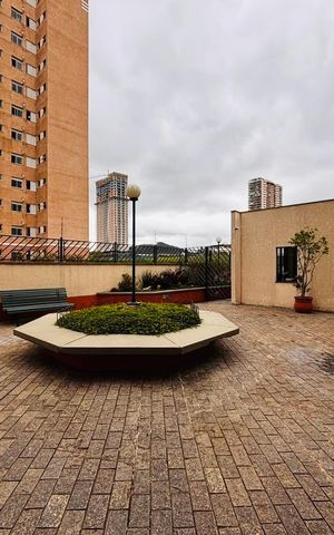 Apartamento para alugar com 80m², 3 quartos e 2 vagas Apartamento para alugar com 80m², 3 quartos e 2 vagasHall