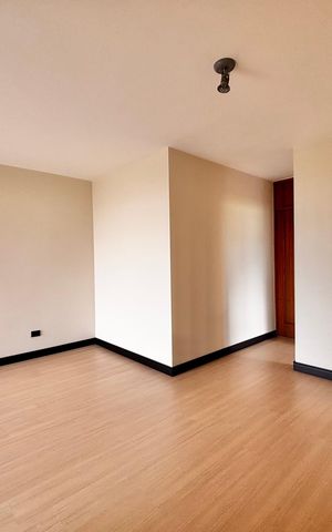 Apartamento para alugar com 80m², 3 quartos e 2 vagas Apartamento para alugar com 80m², 3 quartos e 2 vagasSala