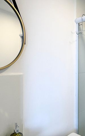 Studio para alugar com 17m², 1 quarto e sem vaga Studio para alugar com 17m², 1 quarto e sem vagaBanheiro