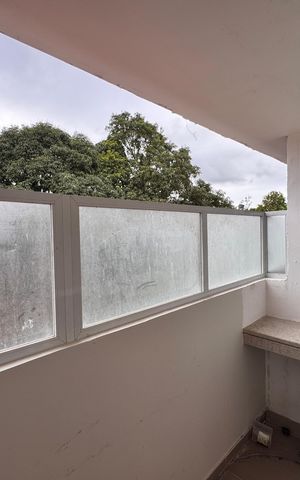 Apartamento para alugar com 60m², 2 quartos e 1 vagaVaranda