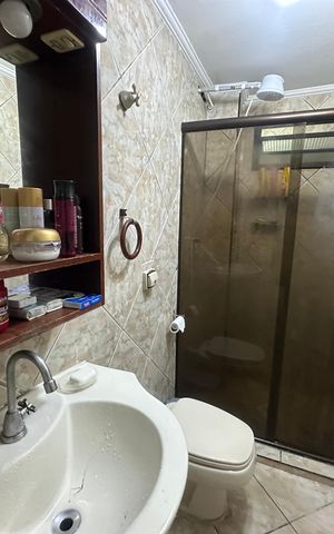 Apartamento para alugar com 58m², 2 quartos e sem vaga Apartamento para alugar com 58m², 2 quartos e sem vagaBanheiro