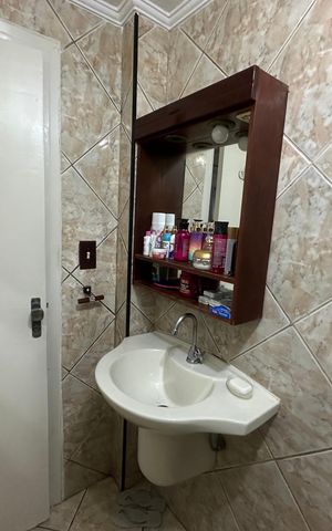 Apartamento para alugar com 58m², 2 quartos e sem vaga Apartamento para alugar com 58m², 2 quartos e sem vagaBanheiro