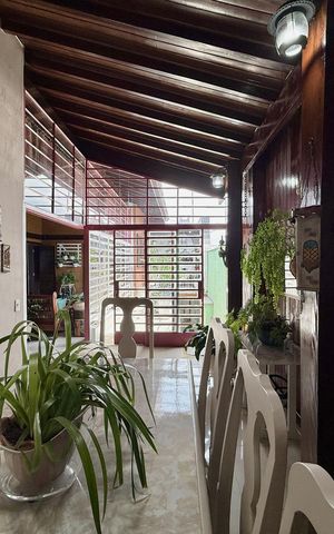 Casa à venda com 145m², 2 quartos e 1 vaga Casa à venda com 145m², 2 quartos e 1 vagaSala