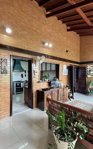 Casa à venda com 145m², 2 quartos e 1 vaga Casa à venda com 145m², 2 quartos e 1 vagaSala