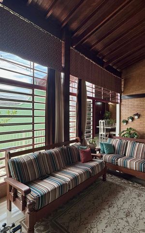 Casa à venda com 145m², 2 quartos e 1 vaga Casa à venda com 145m², 2 quartos e 1 vagaSala