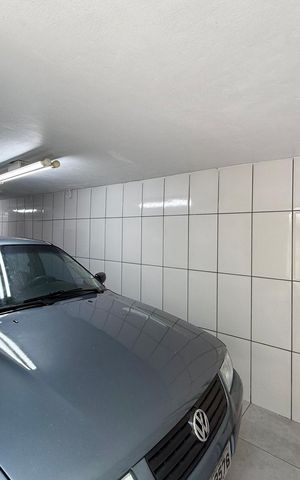 Casa à venda com 145m², 2 quartos e 1 vaga Casa à venda com 145m², 2 quartos e 1 vagaGaragem