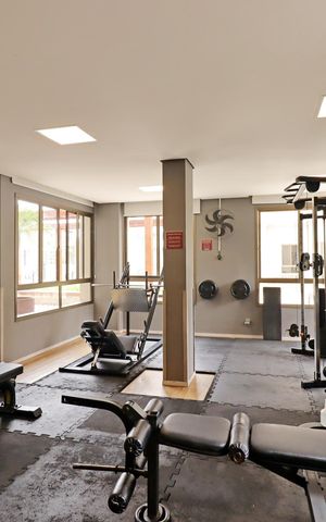 Apartamento à venda com 64m², 2 quartos e 1 vagaÁrea Comum - Academia