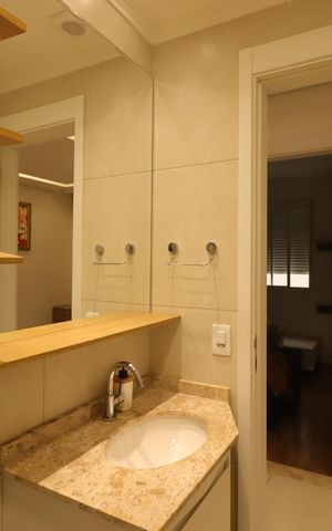 Apartamento à venda com 64m², 2 quartos e 1 vagaBanheiro Social