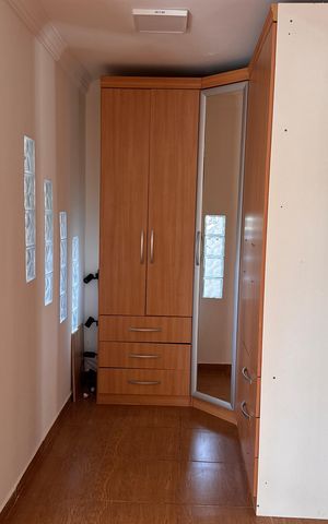 Casa de condomínio para alugar com 550m², 4 quartos e 6 vagas Casa de condomínio para alugar com 550m², 4 quartos e 6 vagasQuarto 1