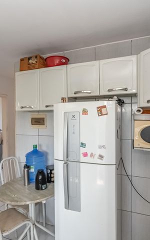 Apartamento à venda com 48m², 2 quartos e 1 vagaCozinha e Área de Serviço