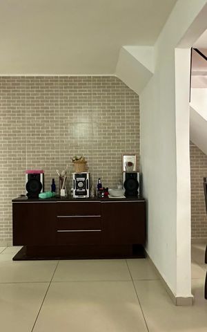 Casa de condomínio à venda com 380m², 4 quartos e 1 vaga