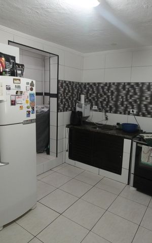 Casa para alugar com 70m², 2 quartos e sem vagaCozinha 
