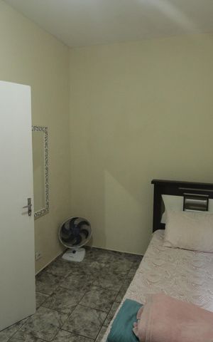 Casa para alugar com 70m², 2 quartos e sem vagaQuarto 1