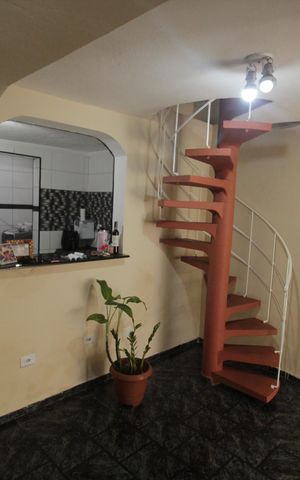 Casa para alugar com 70m², 2 quartos e sem vagaSala