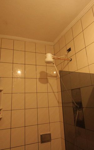 Casa para alugar com 70m², 2 quartos e sem vagaBanheiro