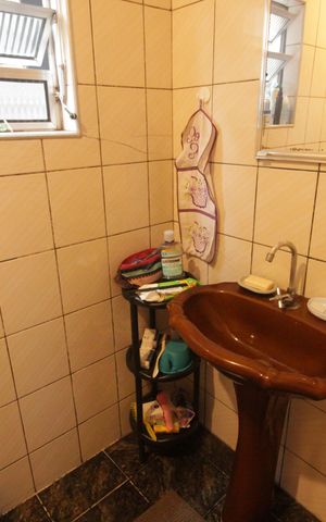 Casa para alugar com 70m², 2 quartos e sem vagaBanheiro