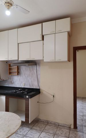 Casa para alugar com 160m², 3 quartos e 3 vagasCozinha 