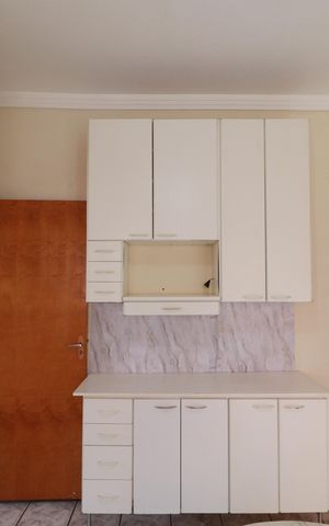 Casa para alugar com 160m², 3 quartos e 3 vagasCozinha 