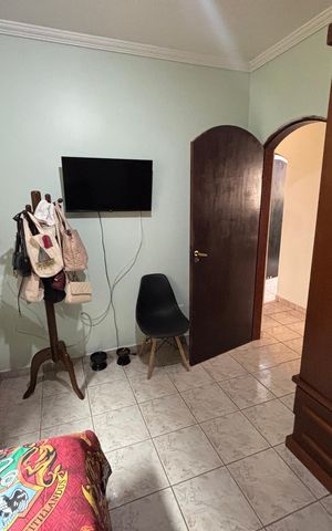 Casa à venda com 280m², 3 quartos e 2 vagas Casa à venda com 280m², 3 quartos e 2 vagasQuarto 2