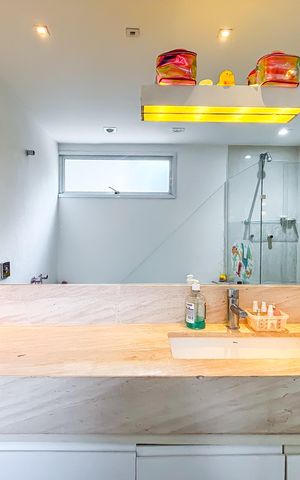 Apartamento para alugar com 235m², 3 quartos e 1 vaga