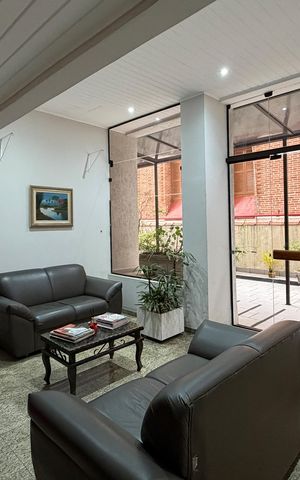 Apartamento para alugar com 99m², 2 quartos e 1 vagaÁrea comum