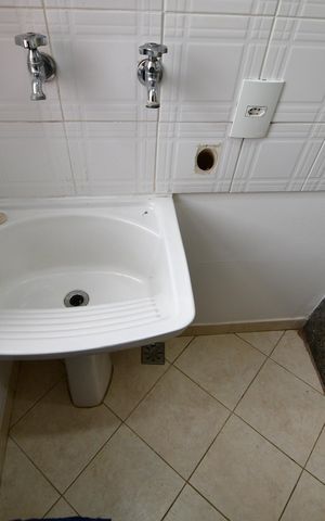 Apartamento para alugar com 65m², 2 quartos e 1 vagaÁrea de Serviço