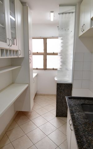 Apartamento para alugar com 65m², 2 quartos e 1 vagaCozinha