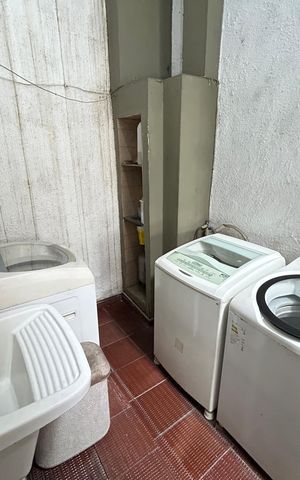 Casa à venda com 260m², 5 quartos e 4 vagasÁrea de Serviço