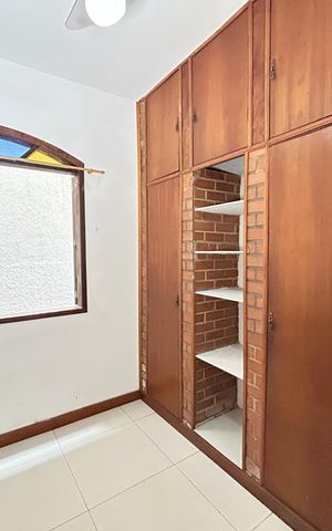 Casa à venda com 260m², 5 quartos e 4 vagasQuarto 1