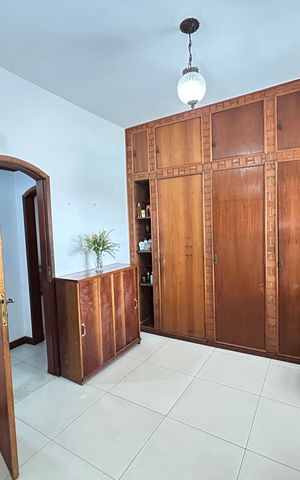 Casa à venda com 260m², 5 quartos e 4 vagasQuarto 4 - Suíte