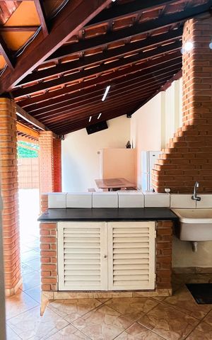 Casa para alugar com 105m², 2 quartos e 3 vagas