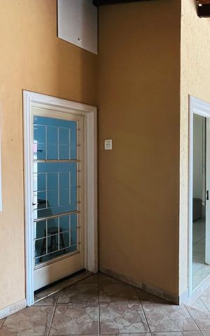 Casa para alugar com 105m², 2 quartos e 3 vagas