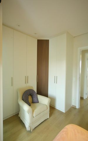 Casa de condomínio à venda com 118m², 3 quartos e 3 vagasSuíte 