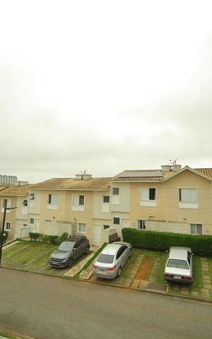 Casa de condomínio à venda com 118m², 3 quartos e 3 vagasSuíte - Vista 