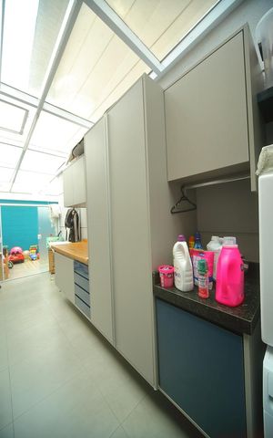 Casa de condomínio à venda com 118m², 3 quartos e 3 vagasÁrea de Serviço