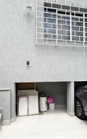 Casa à venda com 161m², 3 quartos e 4 vagas Casa à venda com 161m², 3 quartos e 4 vagasGaragem