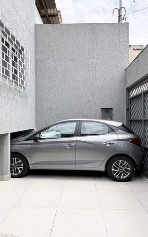 Casa à venda com 161m², 3 quartos e 4 vagas Casa à venda com 161m², 3 quartos e 4 vagasGaragem