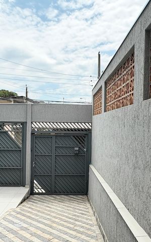 Casa à venda com 161m², 3 quartos e 4 vagas Casa à venda com 161m², 3 quartos e 4 vagasGaragem