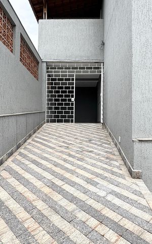 Casa à venda com 161m², 3 quartos e 4 vagas Casa à venda com 161m², 3 quartos e 4 vagasGaragem