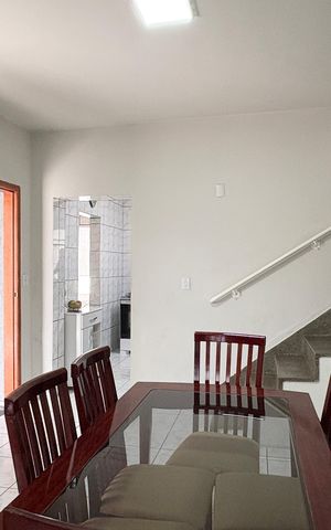 Casa à venda com 161m², 3 quartos e 4 vagas Casa à venda com 161m², 3 quartos e 4 vagasSala de Jantar
