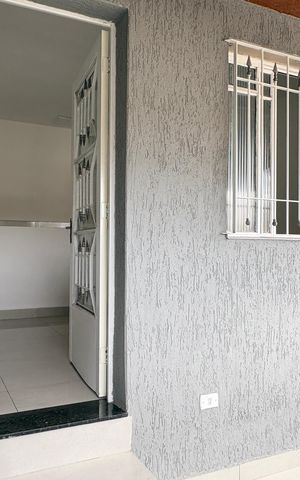 Casa à venda com 161m², 3 quartos e 4 vagas Casa à venda com 161m², 3 quartos e 4 vagasVaranda