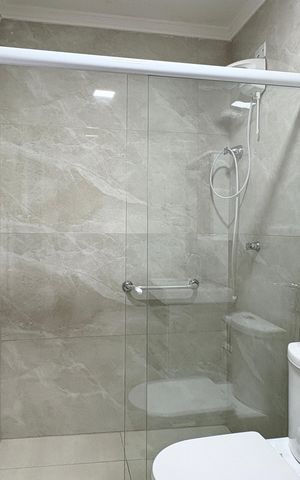 Casa à venda com 161m², 3 quartos e 4 vagas Casa à venda com 161m², 3 quartos e 4 vagasBanheiro 2
