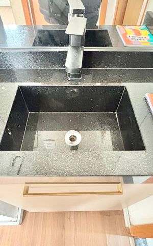 Apartamento para alugar com 36m², 2 quartos e sem vaga Apartamento para alugar com 36m², 2 quartos e sem vagaBanheiro