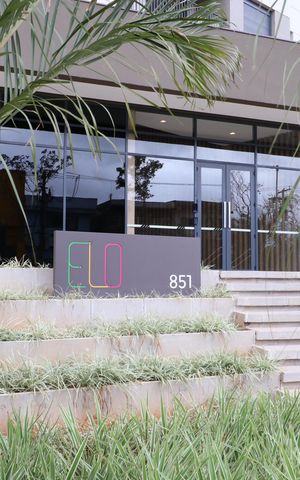 Apartamento à venda com 55m², 2 quartos e 1 vagaFachada