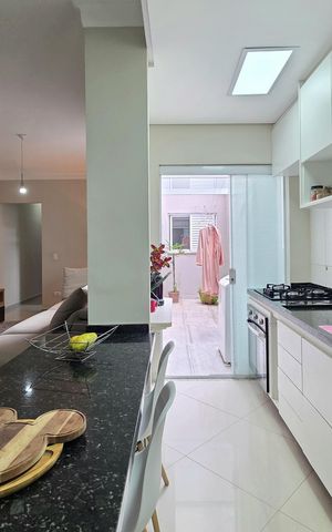Apartamento à venda com 68m², 2 quartos e 1 vaga Apartamento à venda com 68m², 2 quartos e 1 vagaCozinha