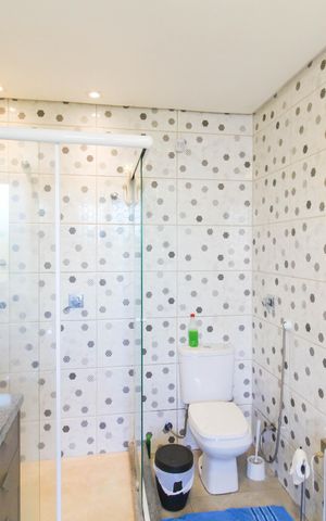 Apartamento para alugar com 50m², 3 quartos e 6 vagas Apartamento para alugar com 50m², 3 quartos e 6 vagasBanheiro da Suíte 1