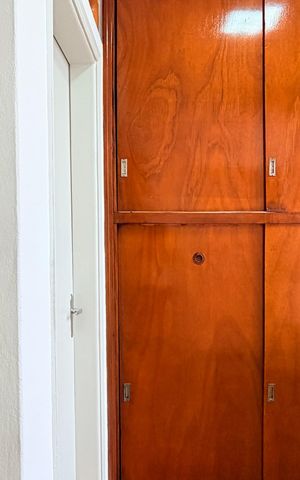 Casa para alugar com 193m², 2 quartos e 3 vagas Casa para alugar com 193m², 2 quartos e 3 vagasÁrea de serviço