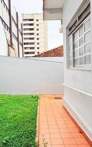 Casa para alugar com 193m², 2 quartos e 3 vagas Casa para alugar com 193m², 2 quartos e 3 vagasQuintal